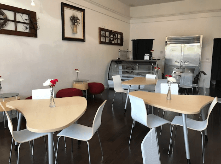 M Sandwiches Cafe